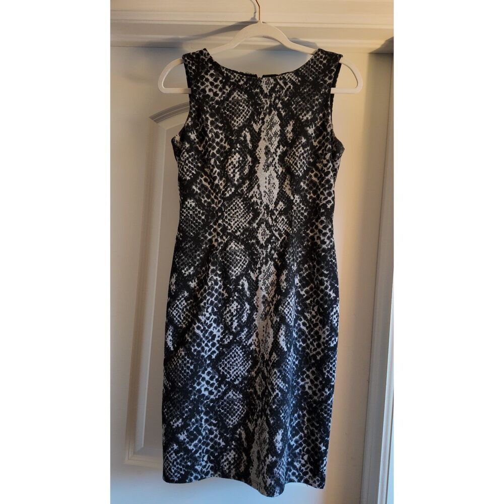 Nine West Black Gray Snakeskin Print Sheath Dress Size 2